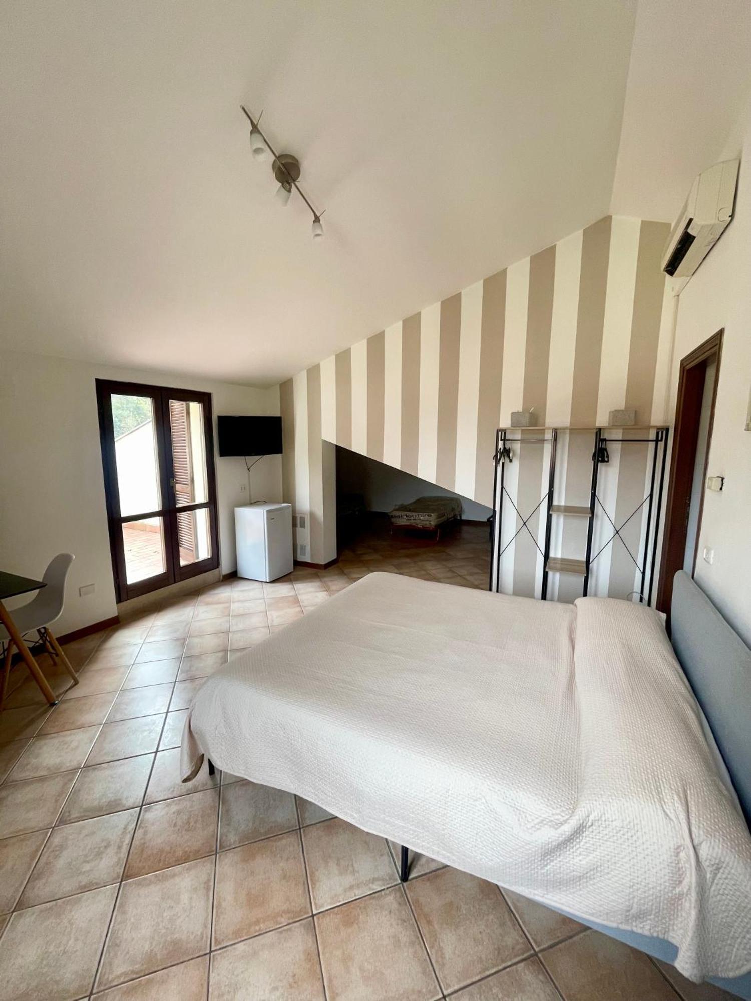 Il Casolare Della Cascata Gasthof Terni
