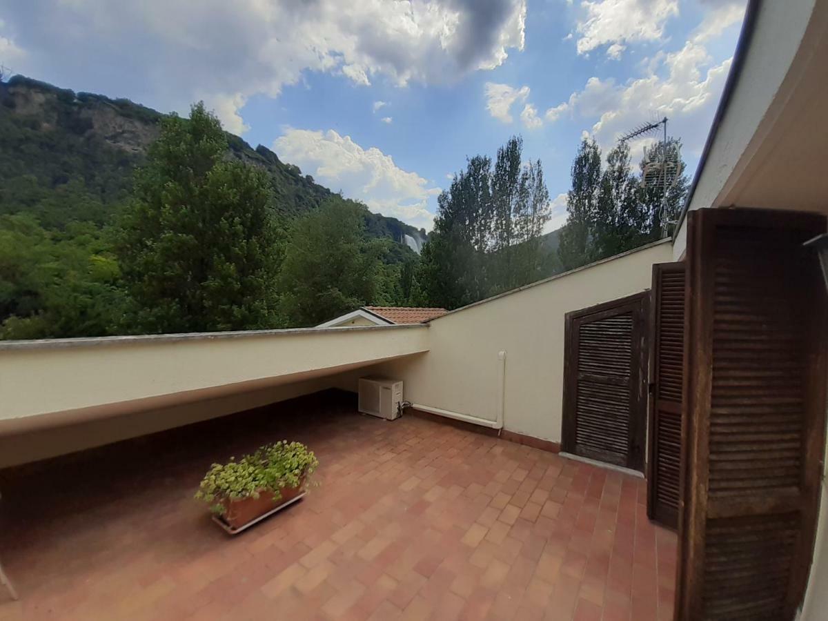Gasthof Il Casolare Della Cascata Terni