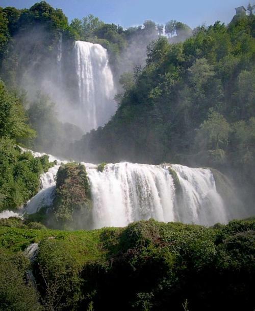Il Casolare Della Cascata Gasthof